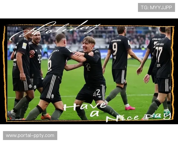 德甲赛场暖心时刻:球员与球迷互动致敬 德甲赛场暖心时刻:球员与球迷互动致敬